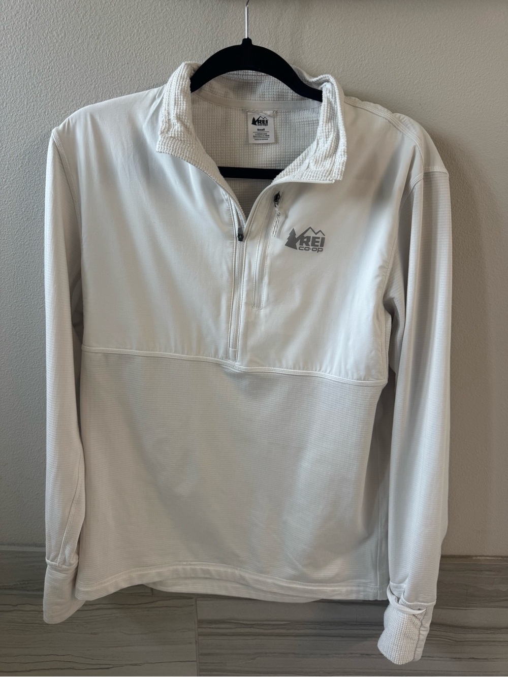 Men’s REI White Quarter-Zip Fleece Pullover Sweater